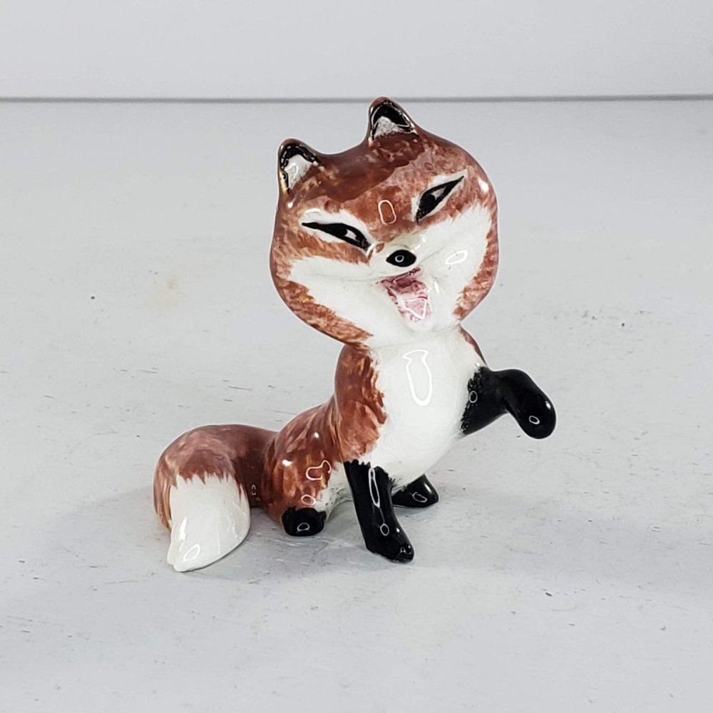 Vintage Red Fox Miniature Figurine
